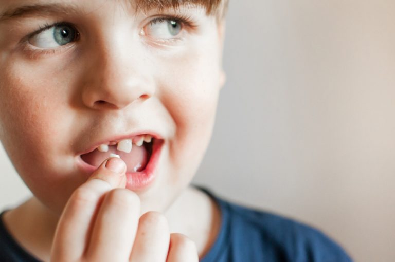 When Do Babies Get Teeth and When Do They Fall Out?