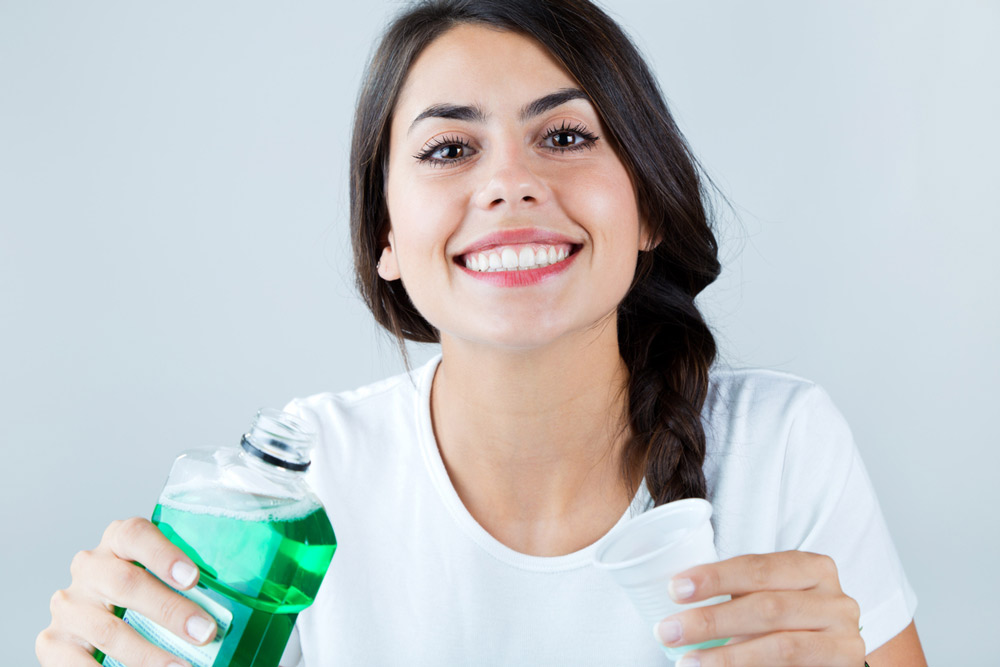 Peroxide Mouth Rinse: Top 5 Benefits of Gargling with Hydrogen Peroxide