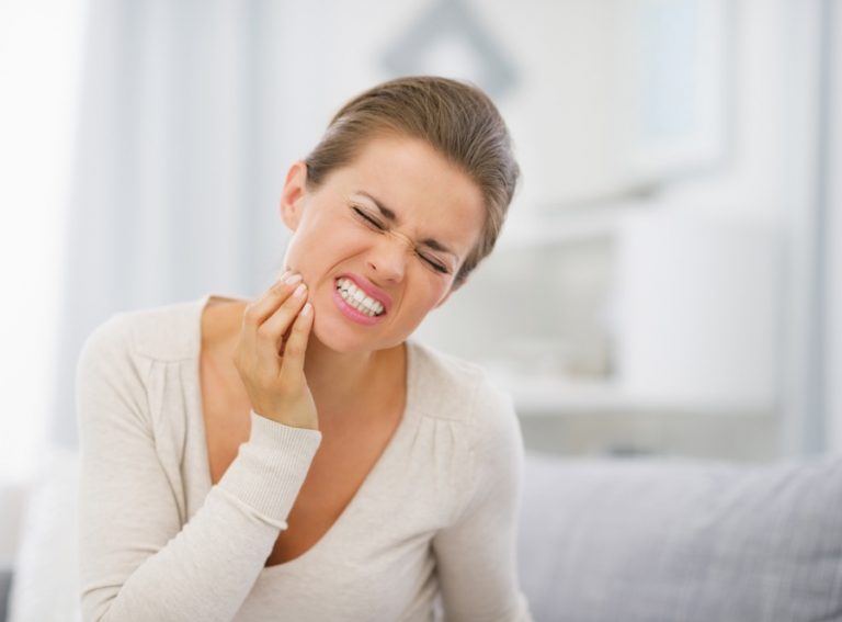 Tooth and Gum Pain- Possible Causes and Remedies