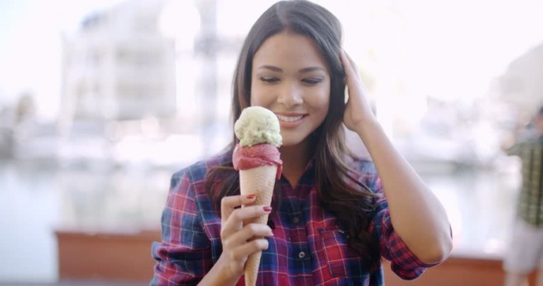 ice cream and teeth